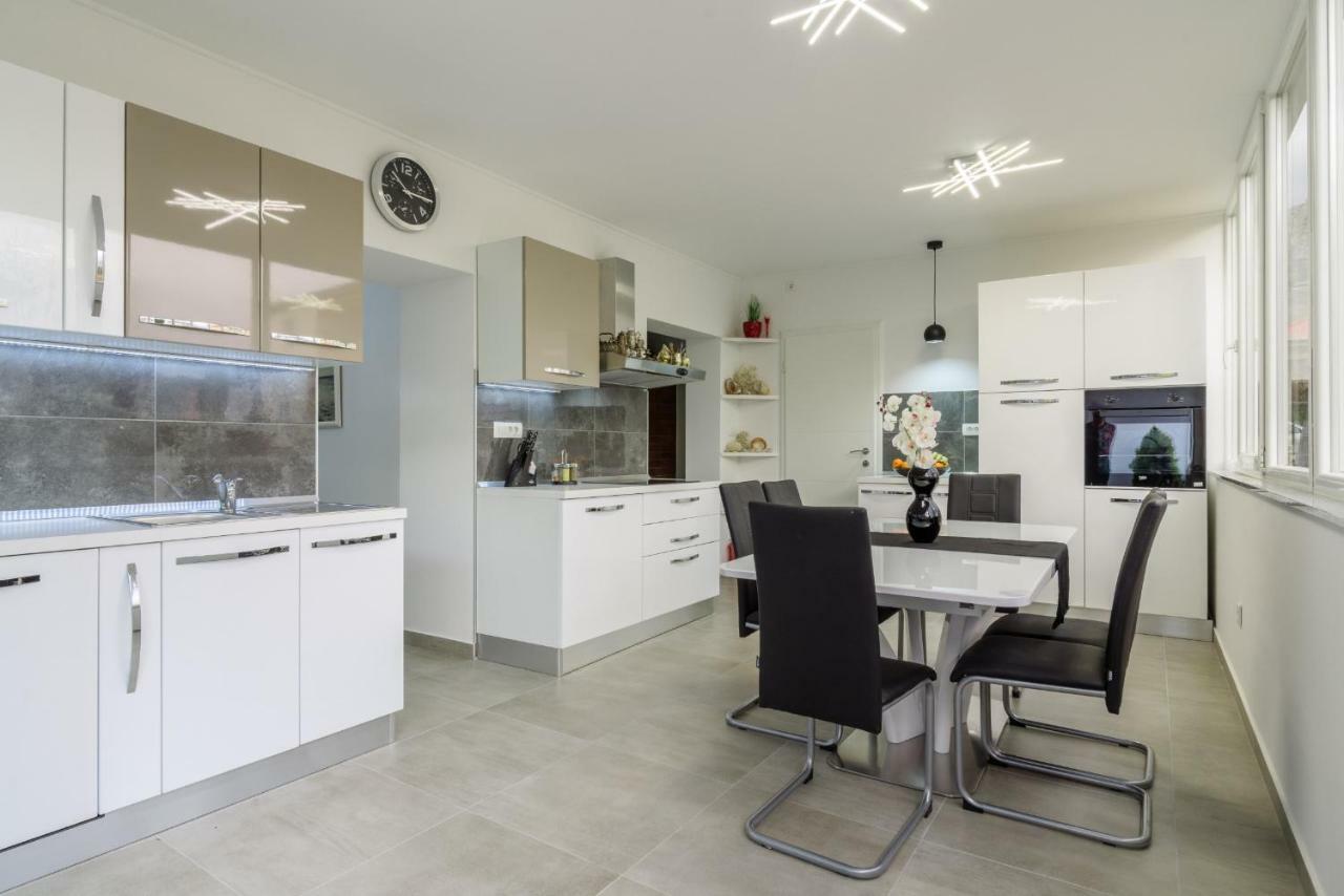 דירות Kaštela House Niko מראה חיצוני תמונה